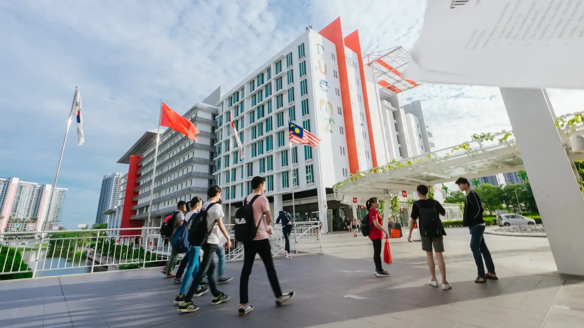 LSBF College (London School of Business and Finance) kampüs görseli
